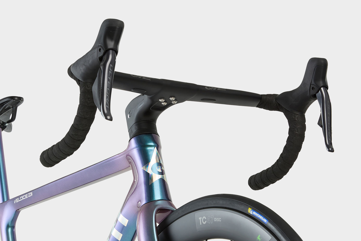 Eclipse_S_guerciotti-bici-da-corsa_Completa integrazione dei cavi